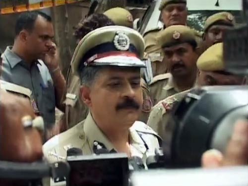 दिल्‍ली में कैसे और कहां हुआ ब्‍लास्‍ट