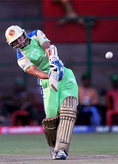 बैंगलोर ने दी कोच्चि को करारी शिकस्‍त