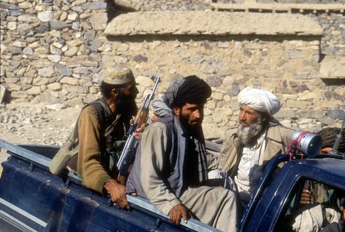 पाकिस्‍तान में तालिबानी आतंकियों का खौफ । तालिबान का सच‍