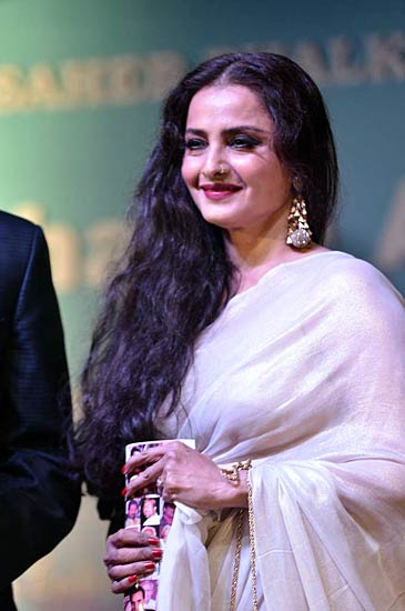 दादा साहब फाल्‍के अवार्ड समारोह में सितारे । देखें जलवा