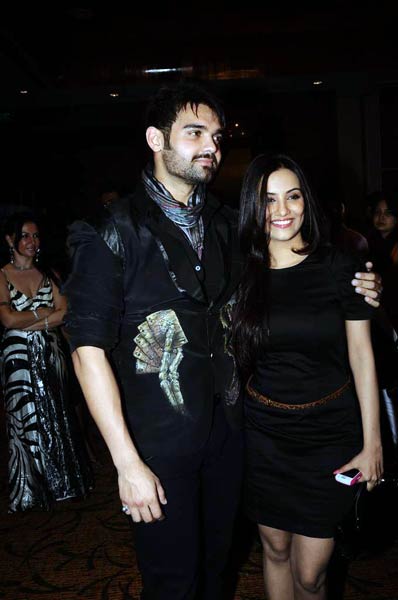 फिल्‍म 'हॉन्‍टेड' की सक्‍सेस पार्टी | सोफिया का हॉट फोटो