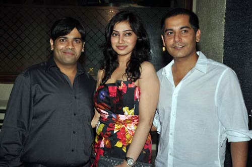 गोल्‍ड अवार्ड 2011 प्री बैश | सोफिया का हॉट फोटो