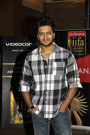 आईफा में धूम मचाने को तैयार सितारे | आईफा में सितारे