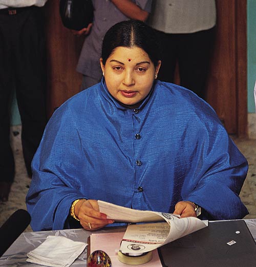 तमिलनाडु में जयललिता की सत्ता में वापसी