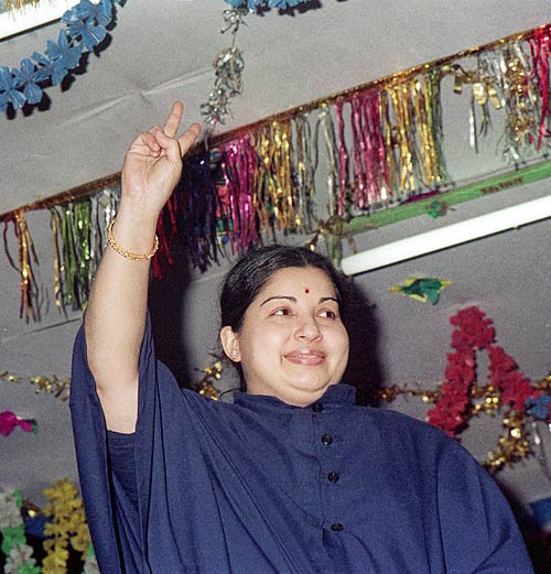 तमिलनाडु में जयललिता की सत्ता में वापसी