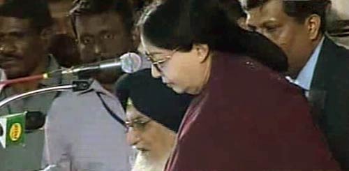 जयललिता बनी तमिलनाडु की मुख्‍यमंत्री