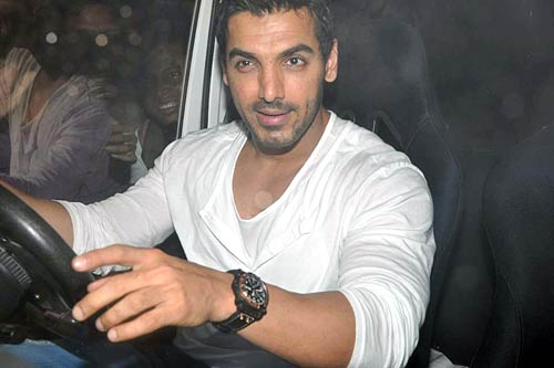 करन जोहर की बर्थडे पार्टी...। सितारों की मस्‍ती