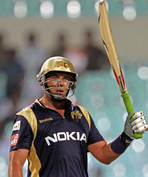 ट्वेंटी-20 के चौथे सीजन में जिनके बल्ले ने उगले रन