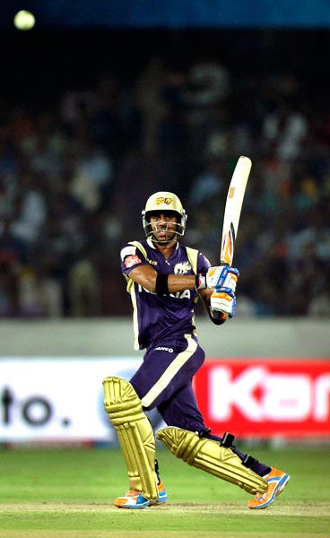 कोलकाता ने हैदराबाद को 20 रन से हराया