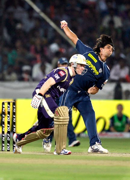 कोलकाता ने हैदराबाद को 20 रन से हराया