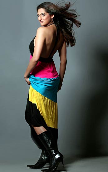 तस्‍वीरें जो पलकों को झपकने नहीं देंगी... | सविता भाभी