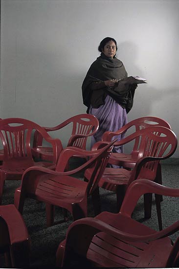 बंगाल में चली ममता की आंधी । पसोपेश में वाममोर्चा