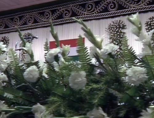 प. बंगाल की पहली महिला सीएम बनी ममता...