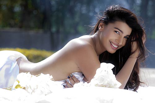 तस्‍वीरें जो पलकों को झपकने नहीं देंगी... | सविता भाभी