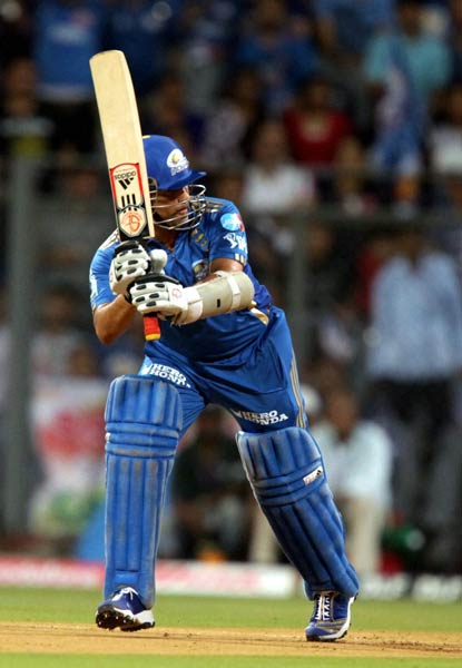 वाटसन के तूफान में उड़ा मुंबई