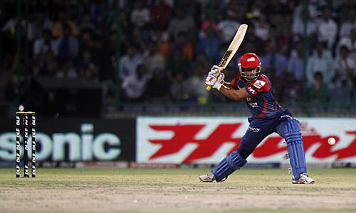 दिल्‍ली को मिली कोच्चि से मात...