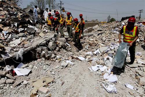 26 मई 2011: तस्‍वीरों में देखें दिनभर की बड़ी खबरें