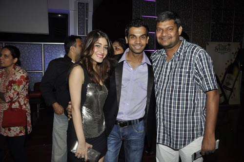 तस्‍वीरों में देखें 'रागिनी एमएमएस' । सितारों की मस्‍ती