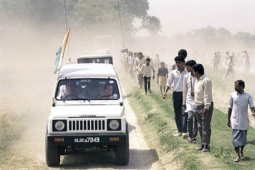 तस्‍वीरों में देखें राजीव गांधी का जीवन | राजीव... एक यात्रा