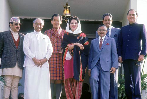 तस्‍वीरों में देखें राजीव गांधी का जीवन | राजीव... एक यात्रा