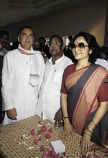 तस्‍वीरों में देखें राजीव गांधी का जीवन | राजीव... एक यात्रा