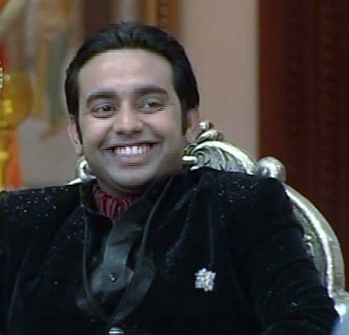 रतन राजपूत के 16 दीवाने । फोटो: कैसे चुना राखी ने ईलेश को