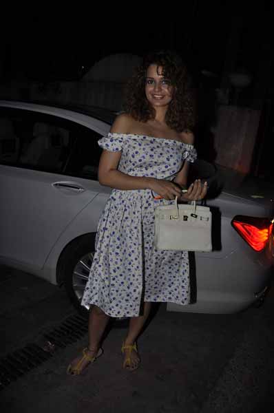 रेडी की स्पेशल स्क्रीनिंग पर पहुंची कंगना | रैंप पर सितारे