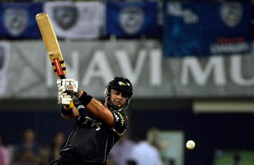 हैदाराबाद ने पुणे को दी करारी शिकस्‍त...