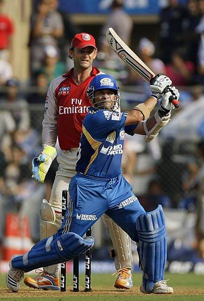 पंजाब को हरा मुंबई टॉप पर...