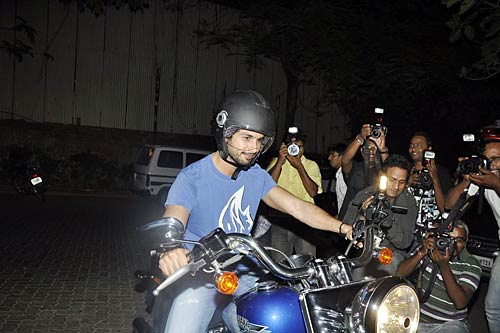 रणवीर की पार्टी में किसने किया धमाल । सितारों की मस्‍ती