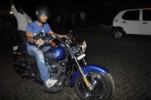 रणवीर की पार्टी में किसने किया धमाल । सितारों की मस्‍ती