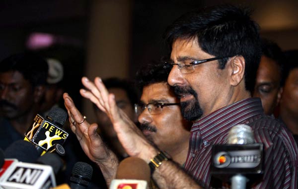 27 मई 2011: तस्‍वीरों में देखें दिनभर की बड़ी खबरें