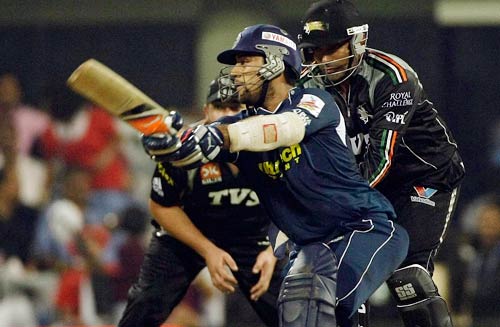 हैदाराबाद ने पुणे को दी करारी शिकस्‍त...