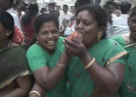 जयललिता का सत्ता में लौटने का रास्ता साफ