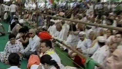 क्‍या हुआ अन्‍ना के अनशन में? । क्‍यों किया अन्‍ना ने अनशन?