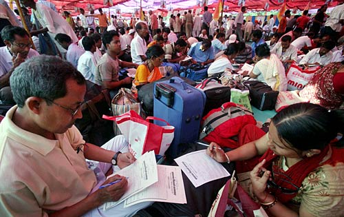 ...और शुरू हो गया रामदेव का सत्‍याग्रह । रामदेव की जिंदगी