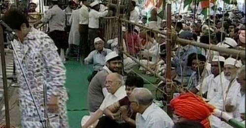 क्‍या हुआ अन्‍ना के अनशन में? । क्‍यों किया अन्‍ना ने अनशन?