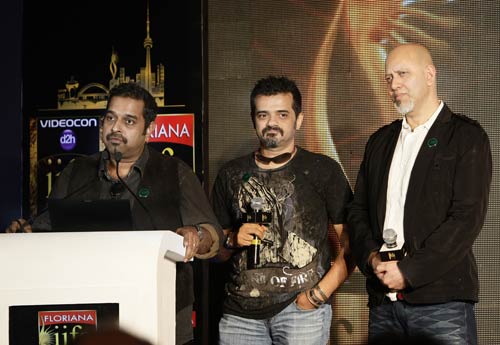 आईफा में अनिल, दीया और जायद की मस्‍ती