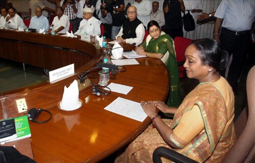 22 जून 2011: तस्‍वीरों में देखें दिनभर की बड़ी खबरें