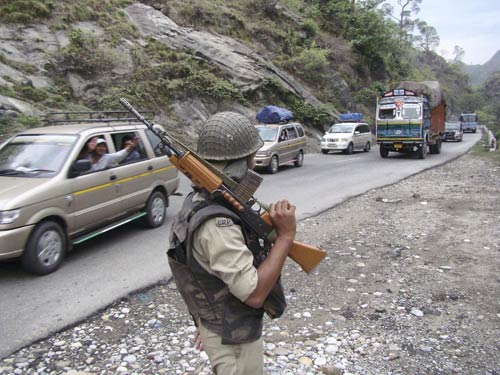 चलें श्री अमरनाथ की यात्रा पर...। पढ़ें किस रास्ते जायें यात्रा पर