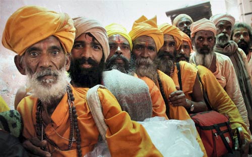 चलें श्री अमरनाथ की यात्रा पर...। पढ़ें किस रास्ते जायें यात्रा पर