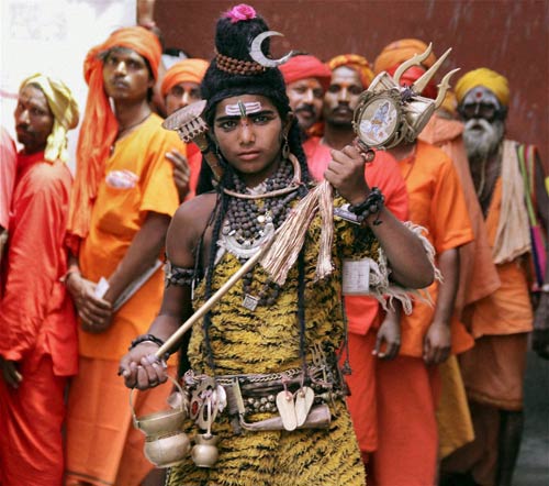 चलें श्री अमरनाथ की यात्रा पर...। पढ़ें किस रास्ते जायें यात्रा पर