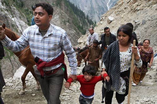 चलें श्री अमरनाथ की यात्रा पर...। पढ़ें किस रास्ते जायें यात्रा पर