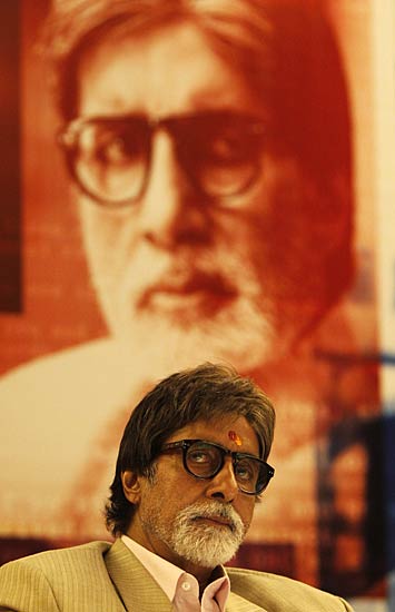 तस्वीरों में देखें इस सप्ताह बॉलीवुड के चर्चित चेहरे