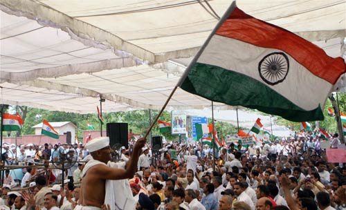 क्‍या हुआ अन्‍ना के अनशन में? । क्‍यों किया अन्‍ना ने अनशन?