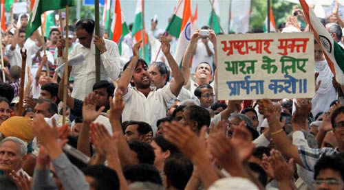 क्‍या हुआ अन्‍ना के अनशन में? । क्‍यों किया अन्‍ना ने अनशन?