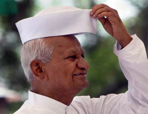 क्‍या हुआ अन्‍ना के अनशन में? । क्‍यों किया अन्‍ना ने अनशन?