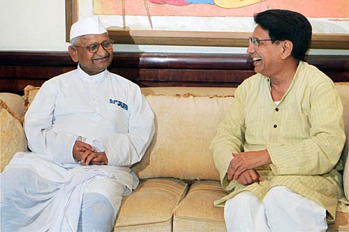 29 जून 2011: तस्‍वीरों में देखें दिनभर की बड़ी खबरें