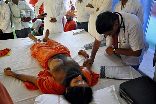 9 जून 2011: तस्‍वीरों में दिनभर की बड़ी खबरें