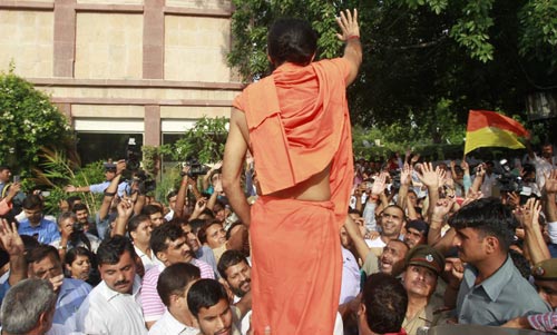 26 जून 2011: तस्‍वीरों में देखें दिनभर की बड़ी खबरें